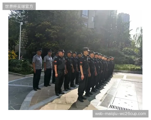 外包七个供应商拼凑的安保指挥部在赛时沦为互相推诿的菜市场